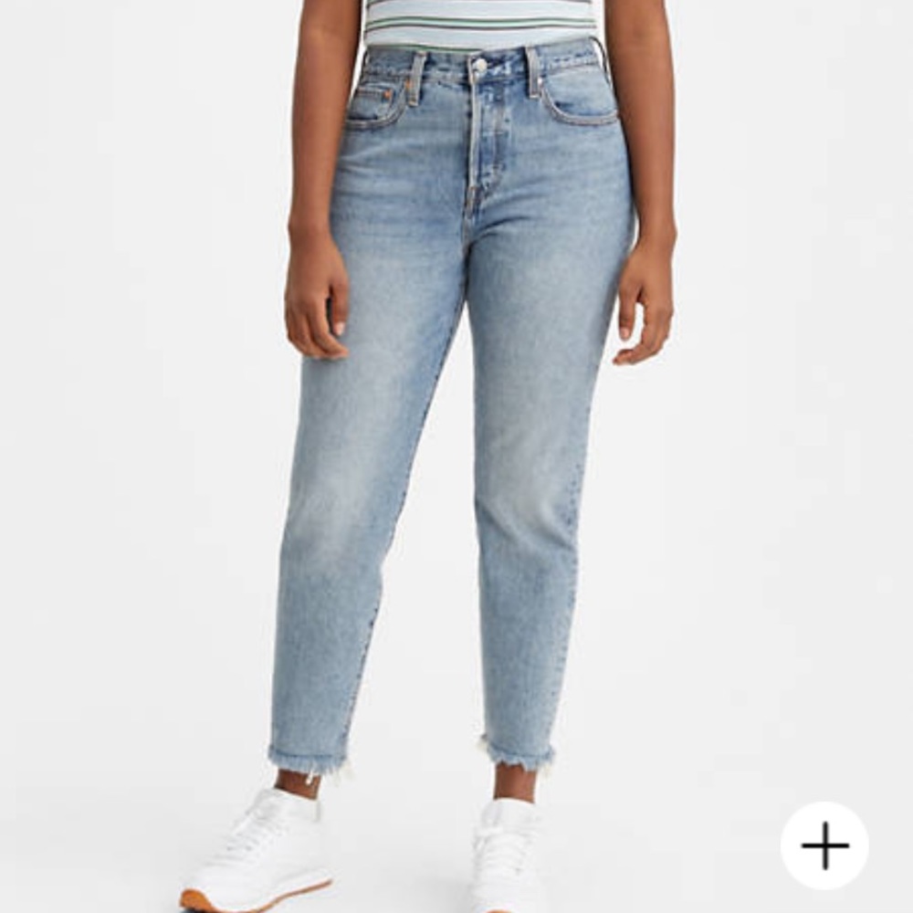 Levi’s Wedgie Fit Ankle Jeans